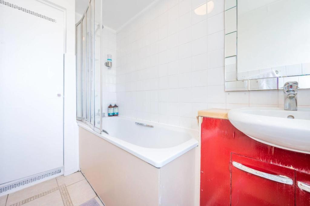 Flat 13 Lejlighed London Eksteriør billede